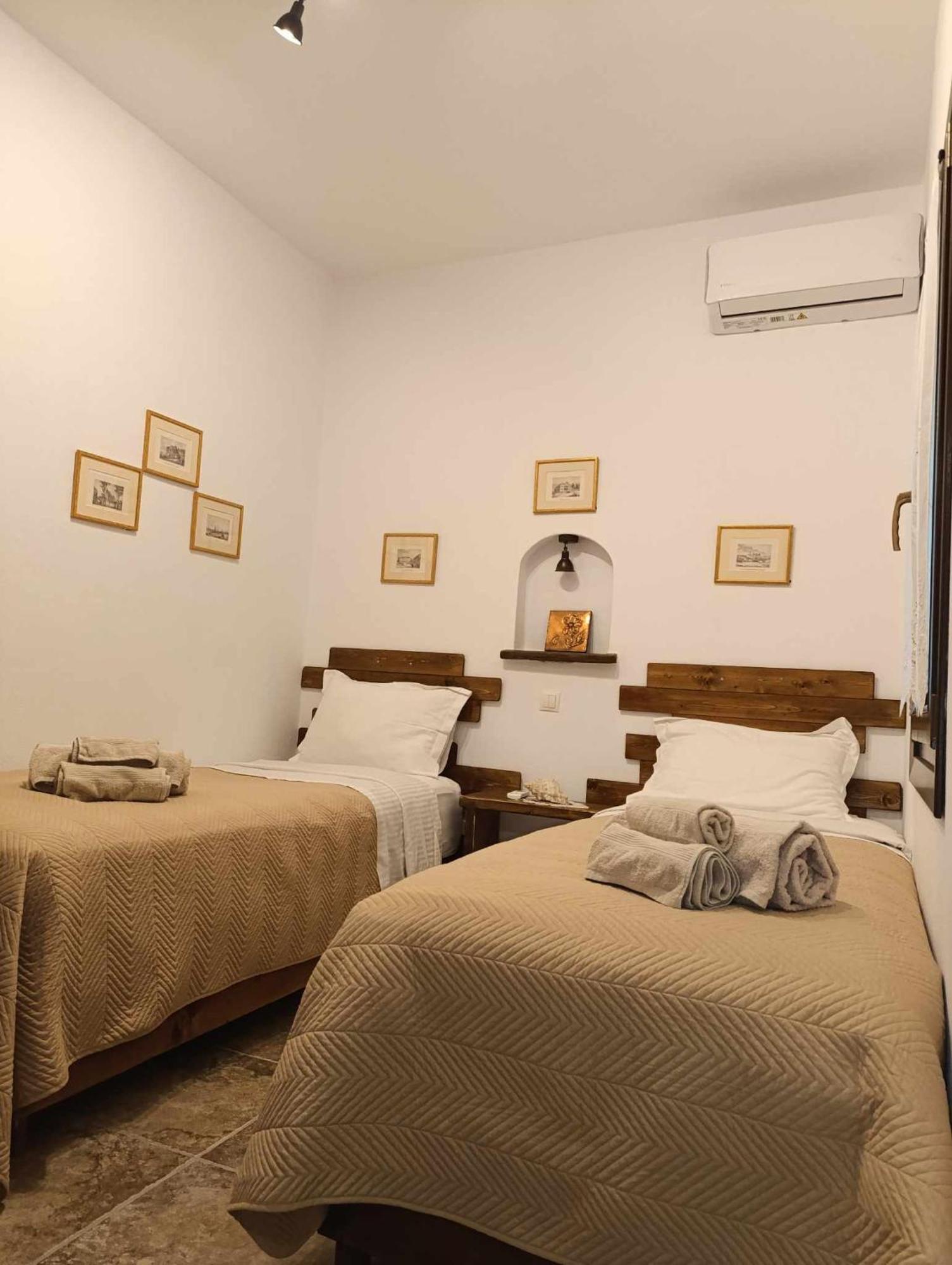 Μountain Whispers Apartment Mourésion Екстериор снимка
